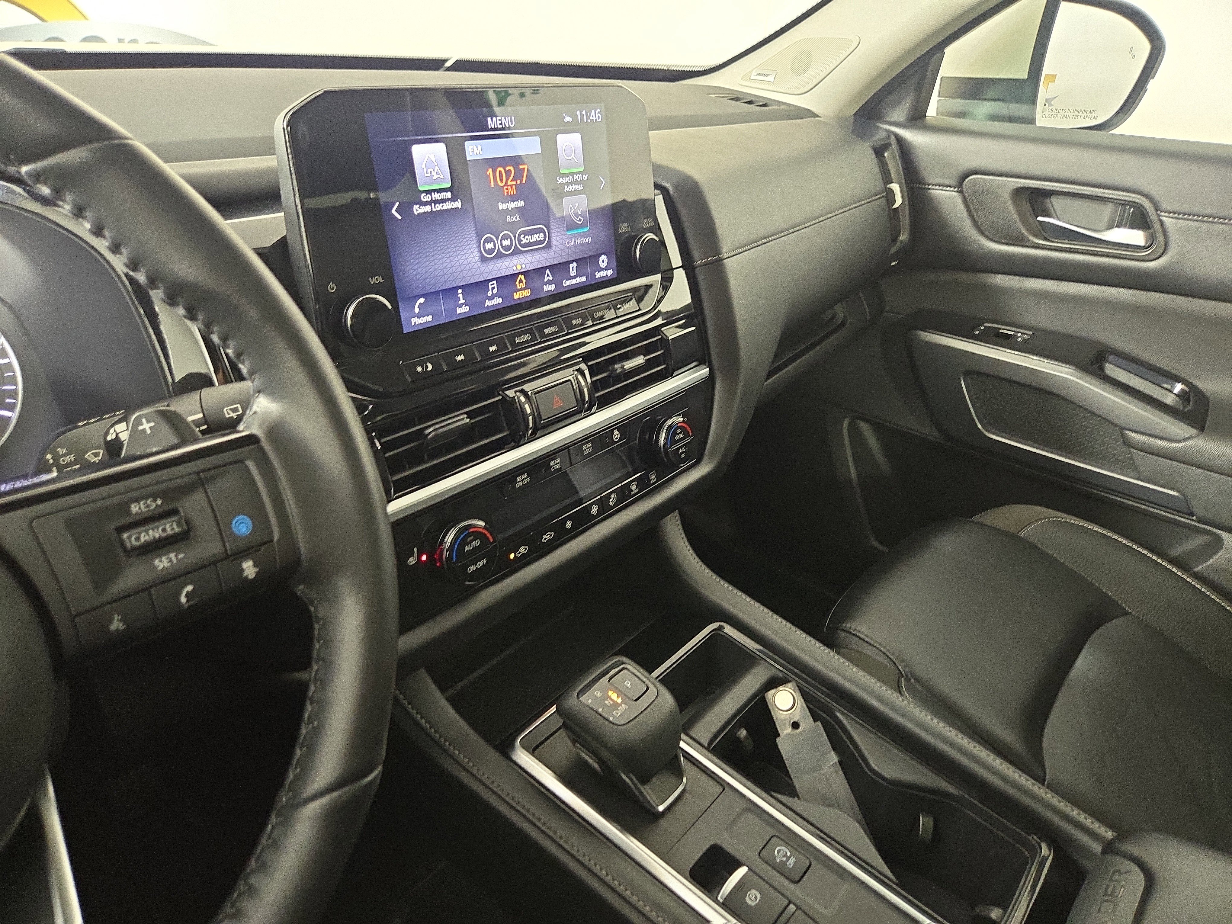 Used 2024 Nissan Pathfinder SL w/ SL Premium Package image 26