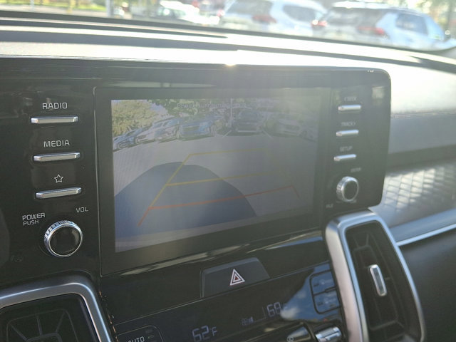 Used 2021 Kia Sorento S w/ Panoramic Sunroof Package image 17