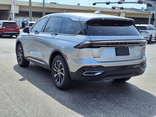 New 2026 Lincoln Nautilus Premier image 4