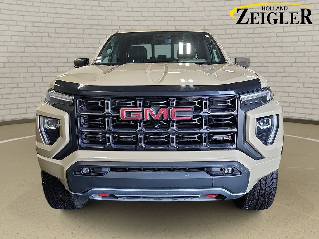 Used 2024 GMC Canyon AT4 w/ Technology Package AWD/4WD image 2