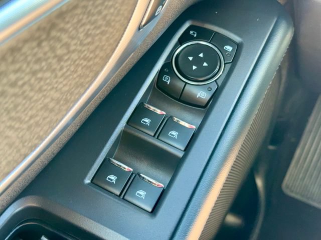 Used 2025 Ford Expedition Tremor AWD/4WD image 28