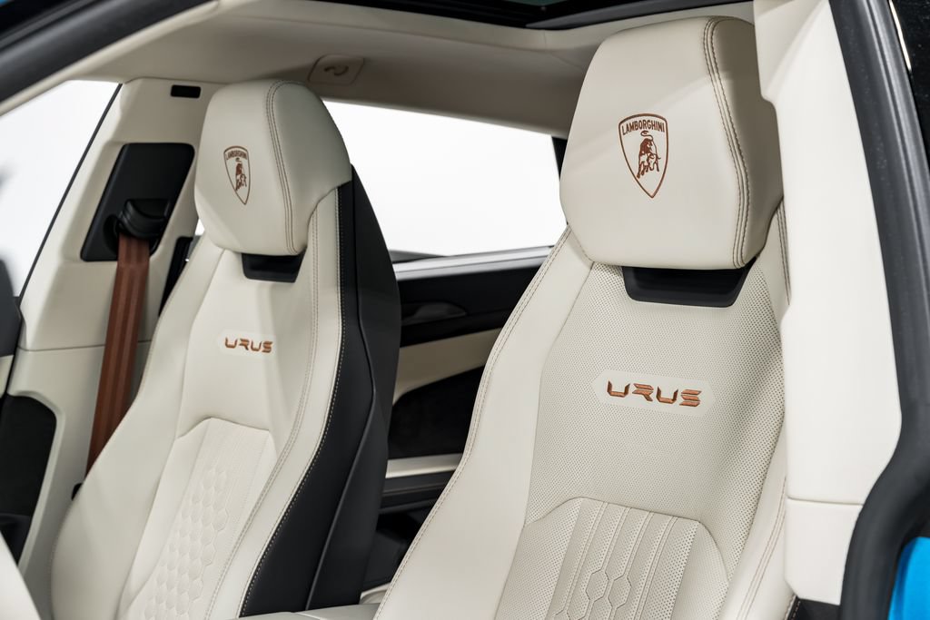 Used 2024 Lamborghini Urus S AWD/4WD image 19