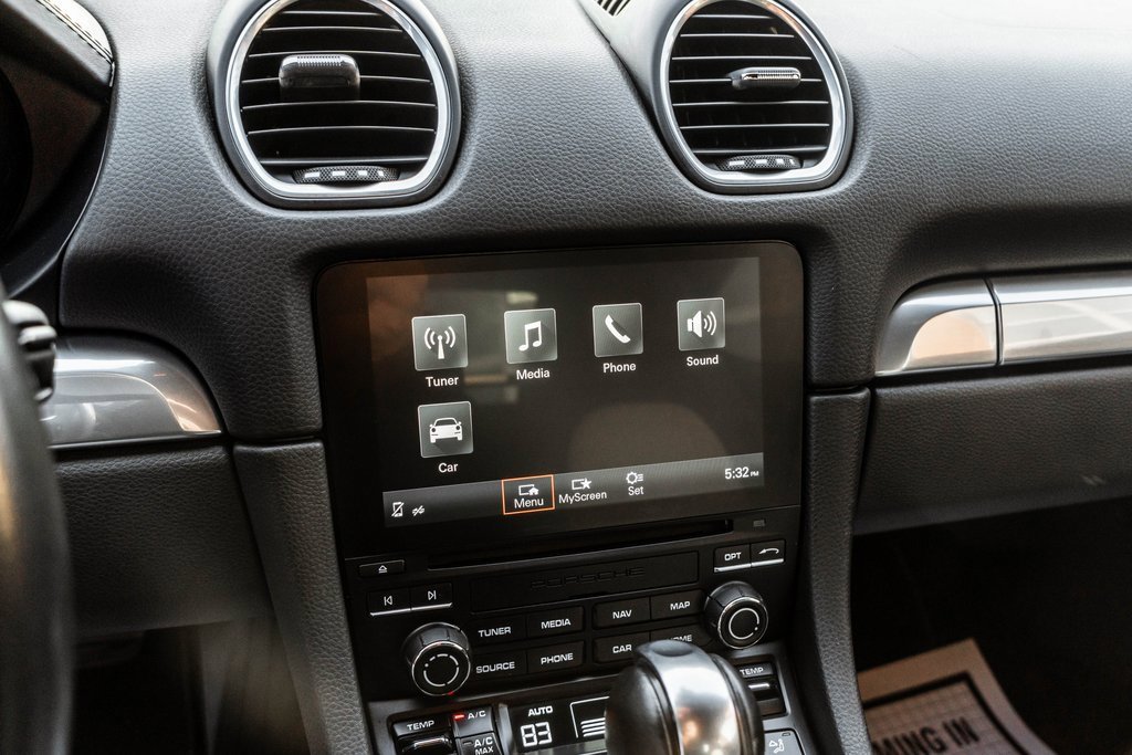 Used 2018 Porsche 718 Cayman image 18