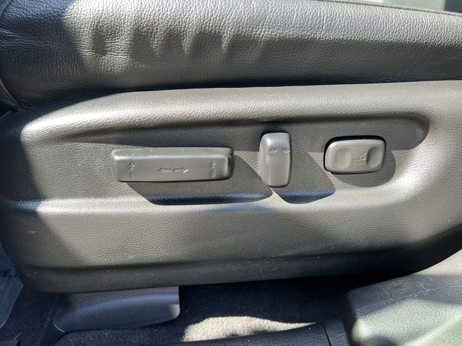 Used 2022 Honda Pilot Touring image 14