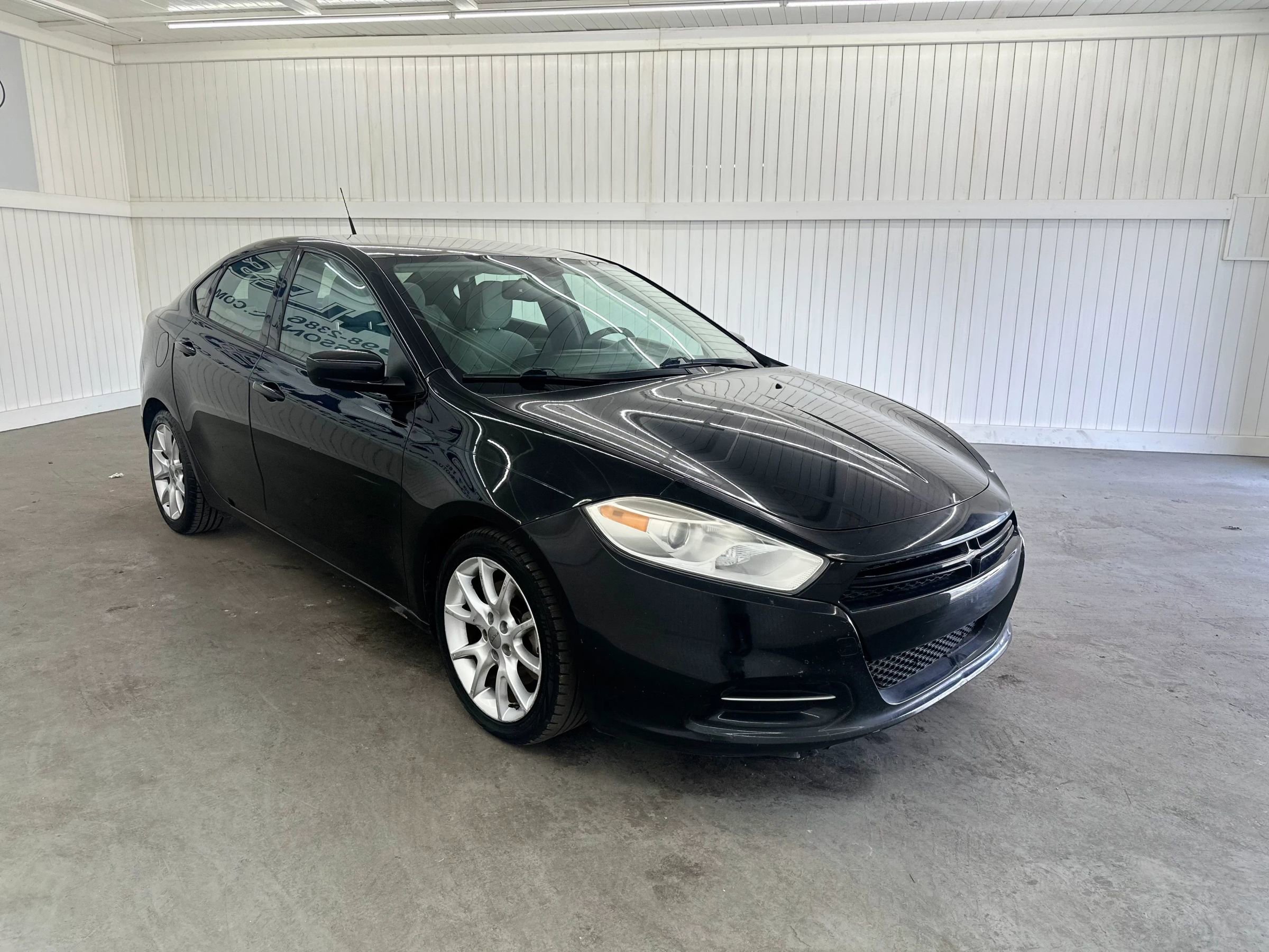 Used 2013 Dodge Dart SXT image 3
