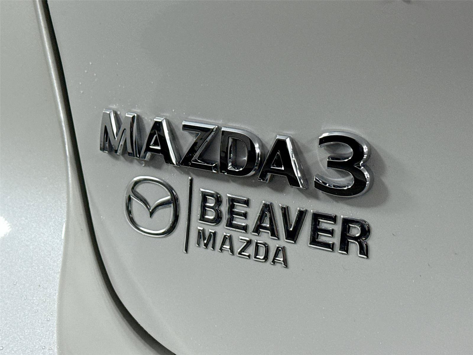 New 2026 MAZDA MAZDA3 2.5 S Hatchback w/ Premium Pkg FWD image 15