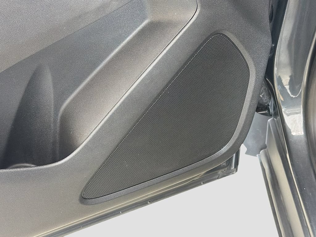 Used 2020 Chevrolet Equinox LS FWD image 25