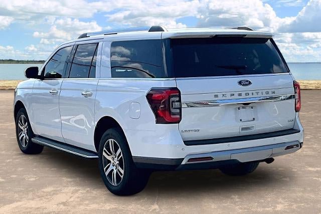 Used 2022 Ford Expedition Max Limited RWD image 4