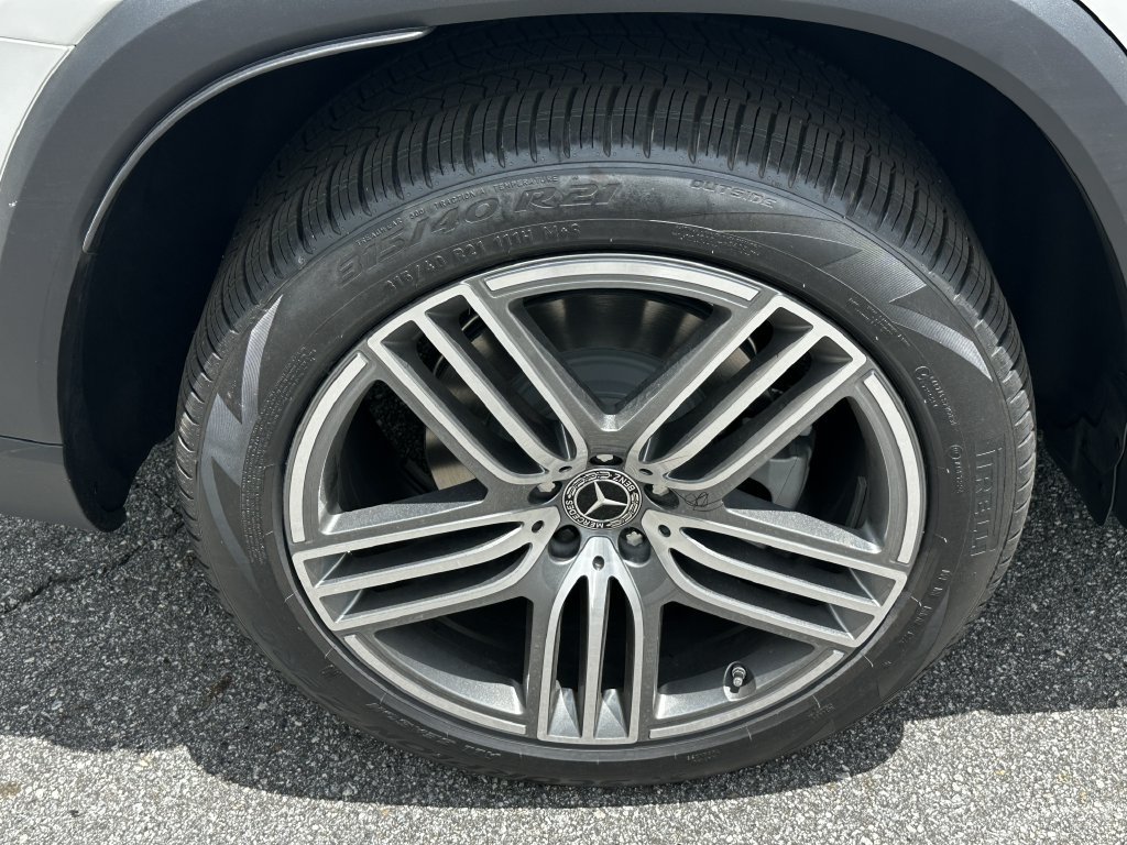 New 2026 Mercedes-Benz GLS 450 4MATIC image 19