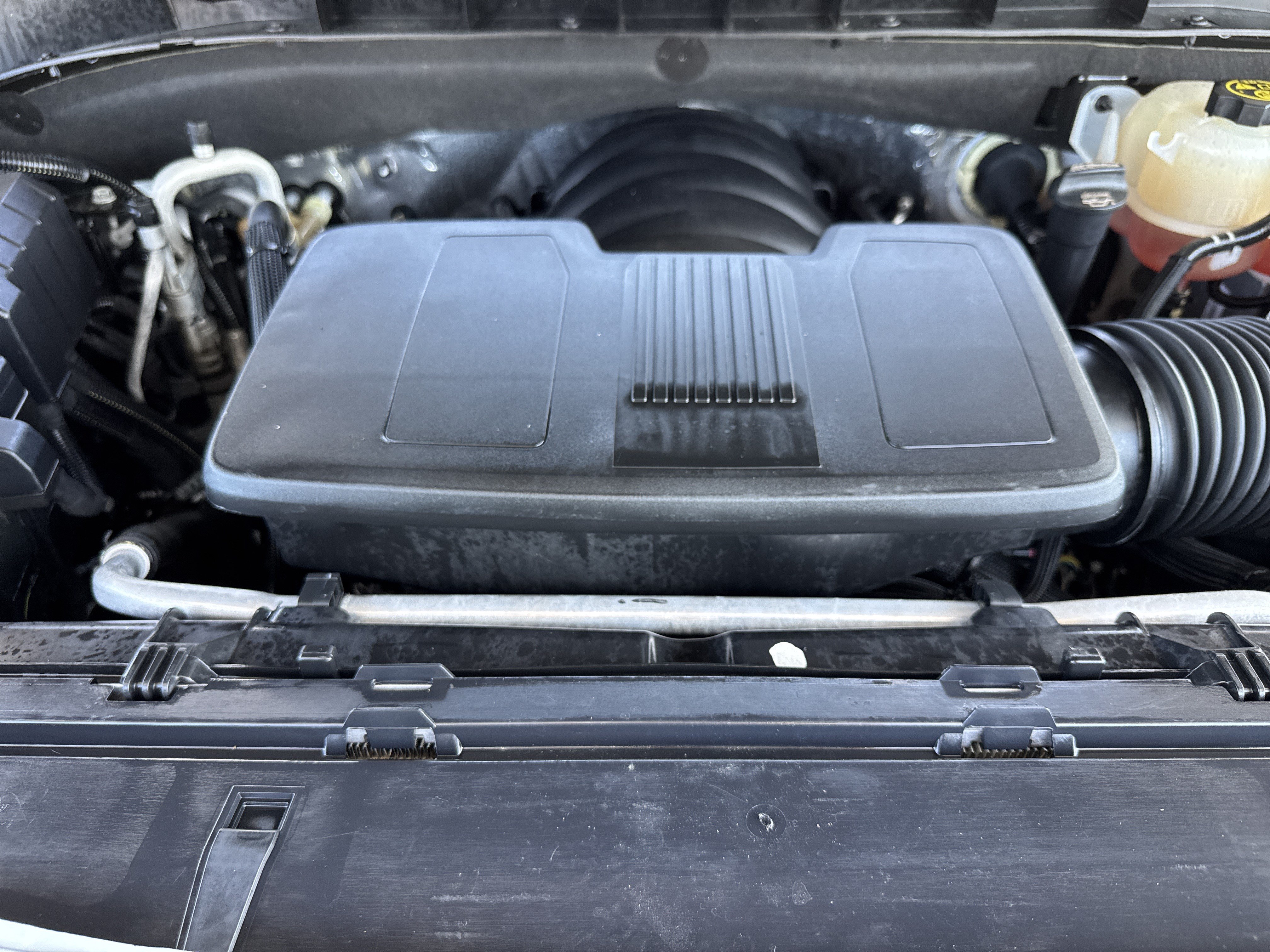 Used 2023 GMC Yukon Denali AWD/4WD image 34