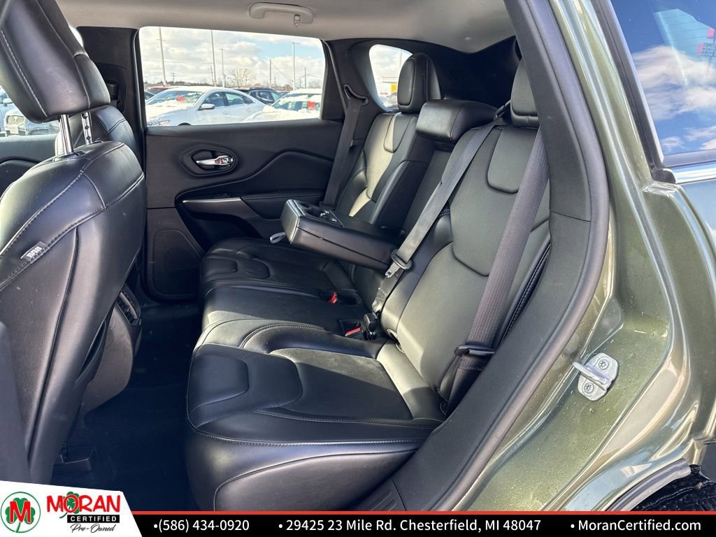 Used 2021 Jeep Cherokee Latitude Lux w/ Comfort/Convenience Group image 25