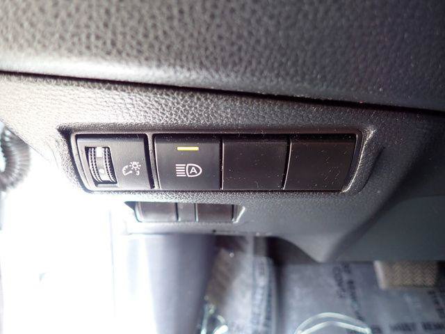 Certified 2024 Toyota Corolla Cross LE w/ Moonroof Package AWD/4WD image 23