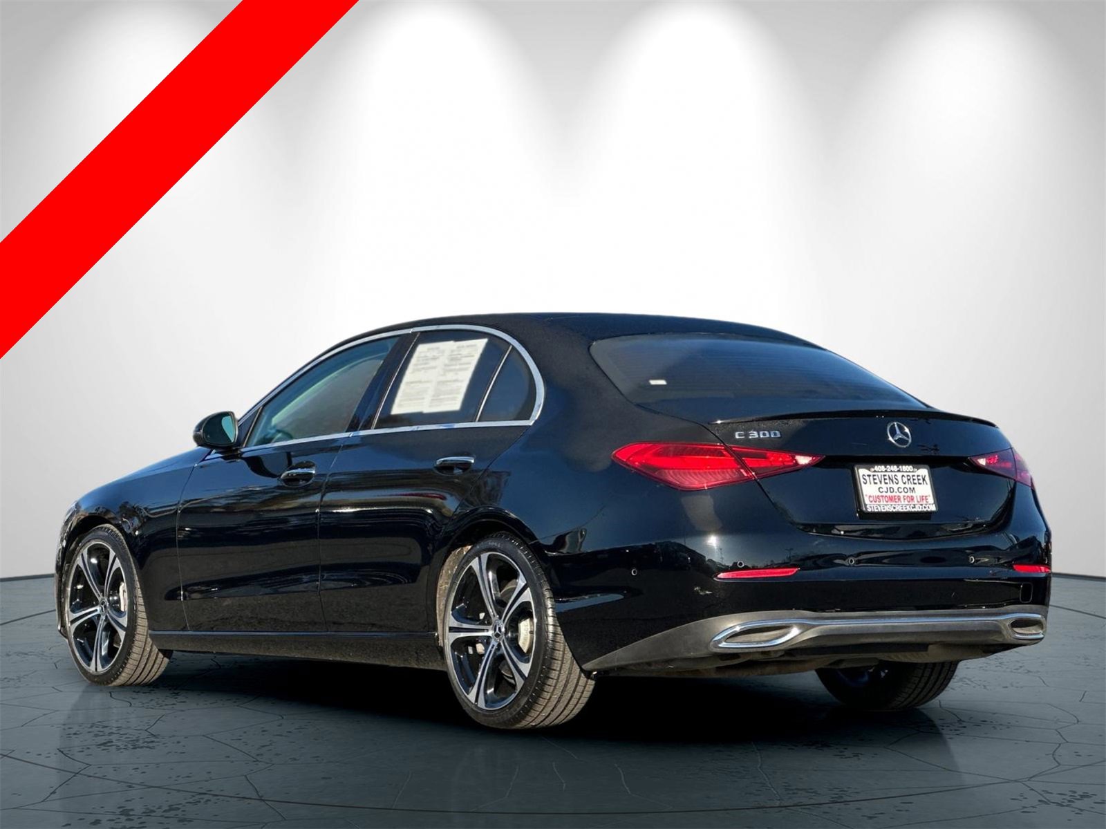 Used 2022 Mercedes-Benz C 300 Sedan image 6