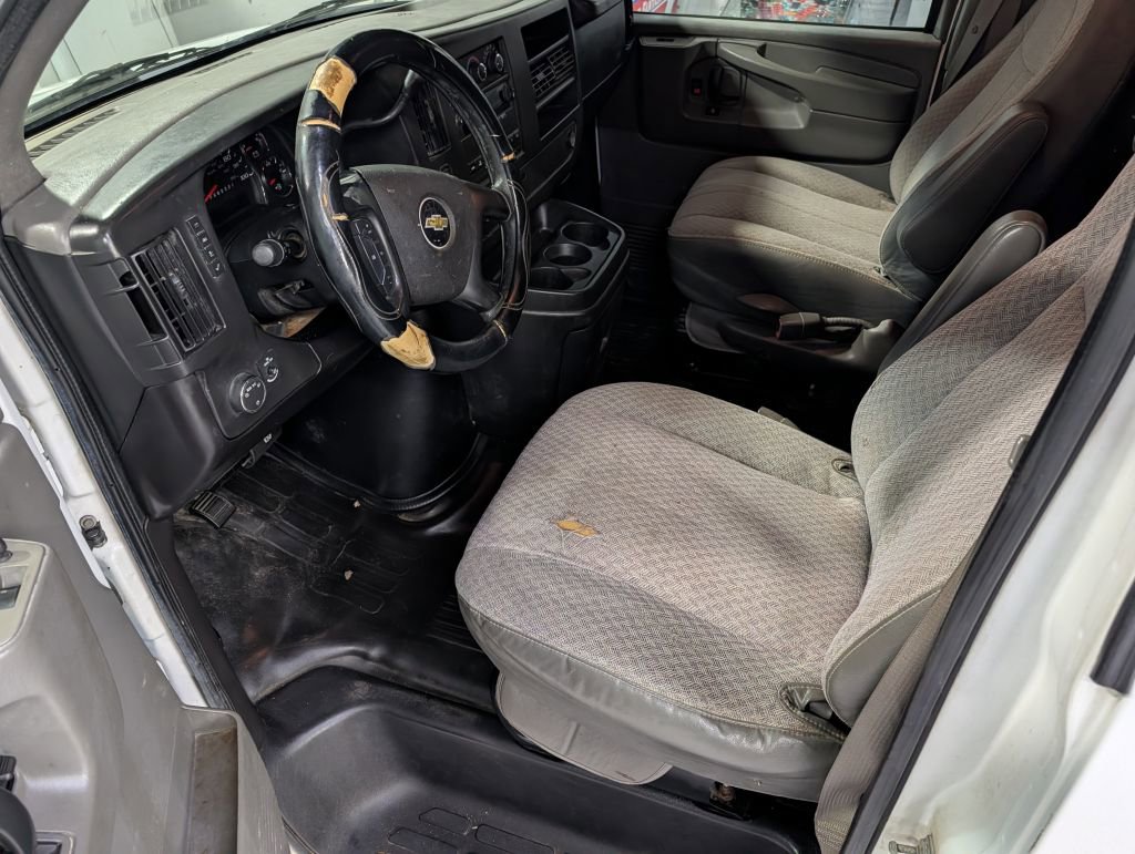 Used 2012 Chevrolet Express 1500 w/ Power Package image 11