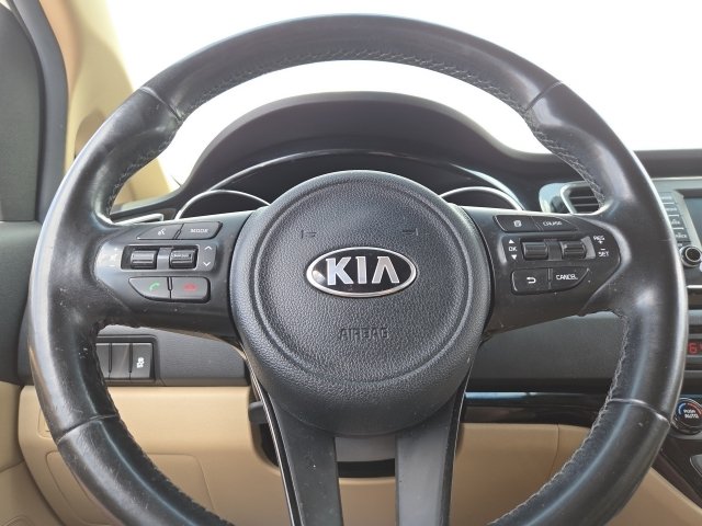 Used 2017 Kia Sedona EX FWD image 16