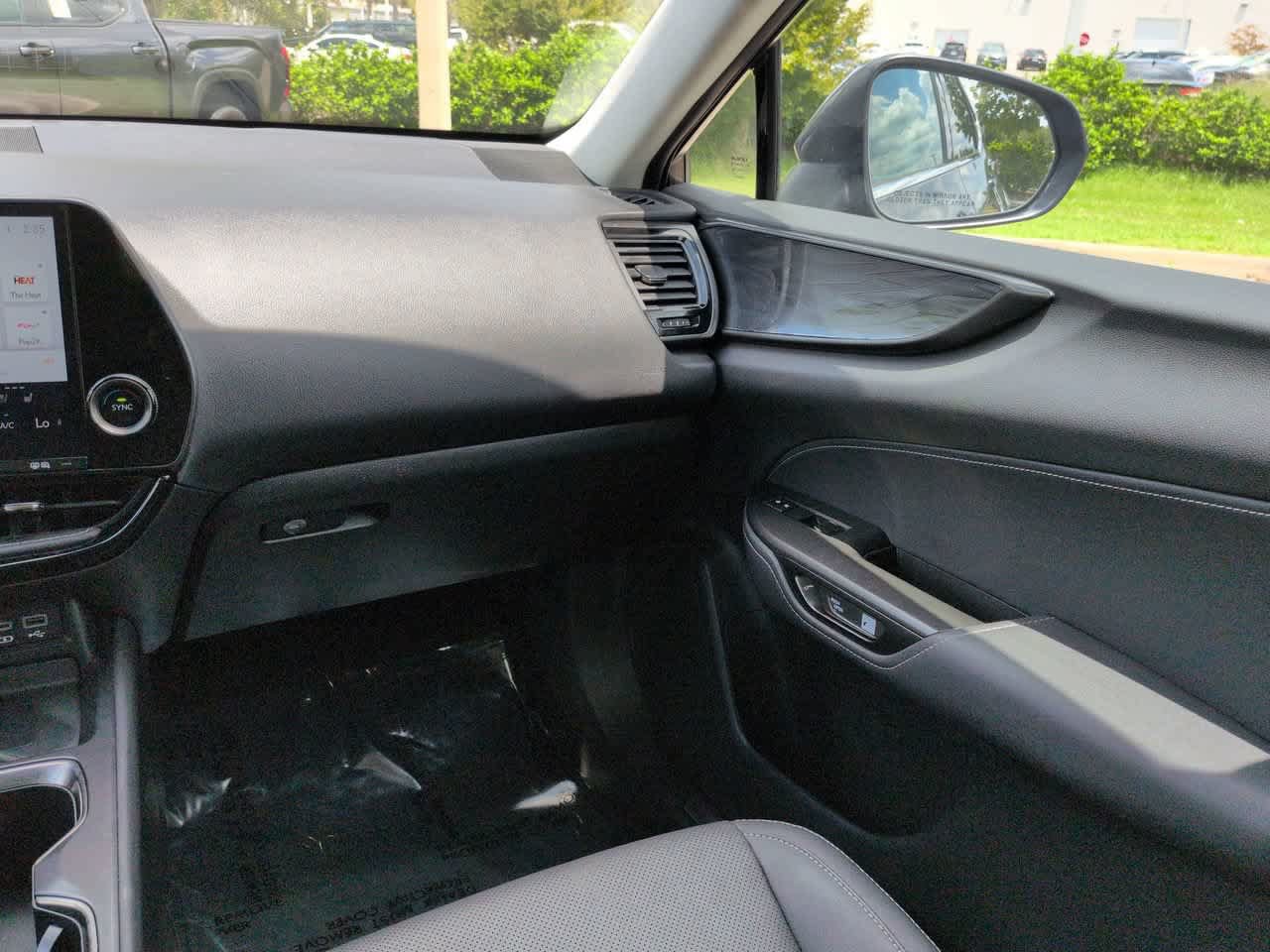 Used 2024 Lexus NX 250 FWD image 16