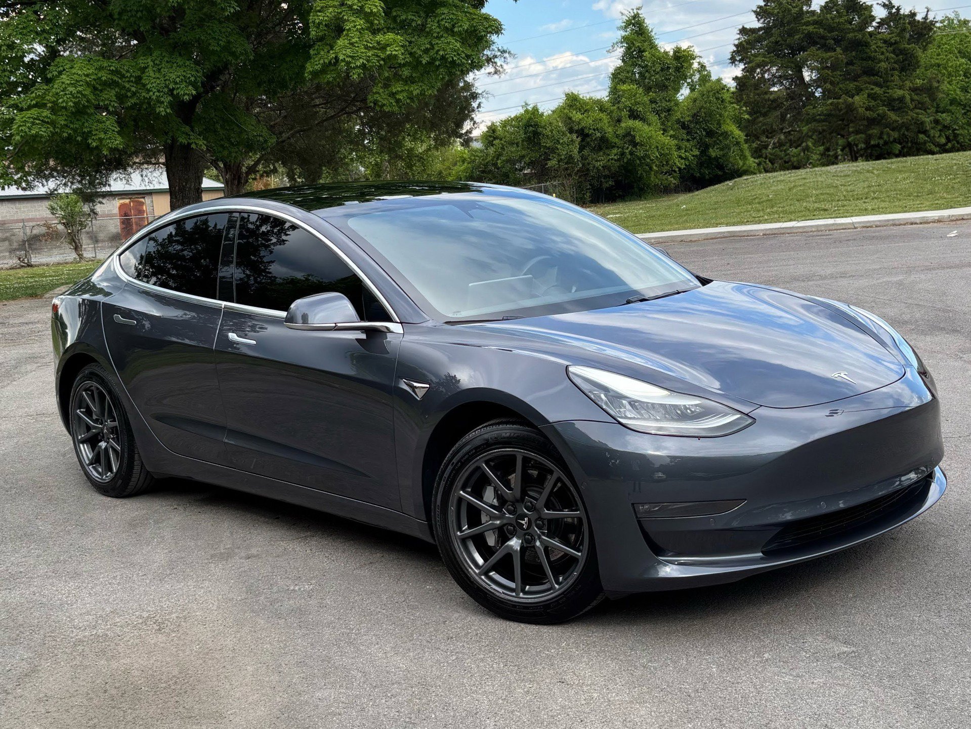 Used 2019 Tesla Model 3 Standard Range Plus RWD image 1