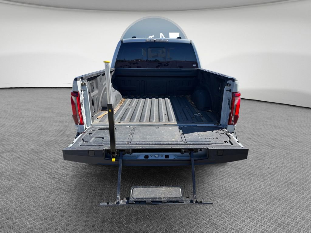 Used 2024 Ford F150 Raptor image 25