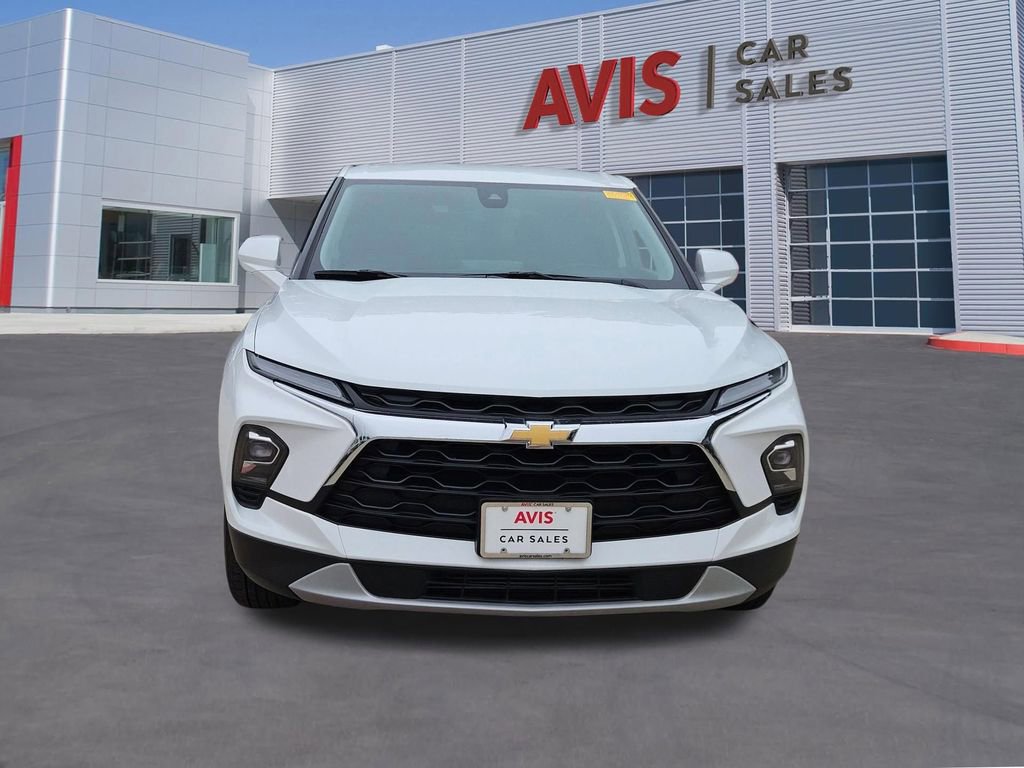 Used 2025 Chevrolet Blazer LT FWD image 10