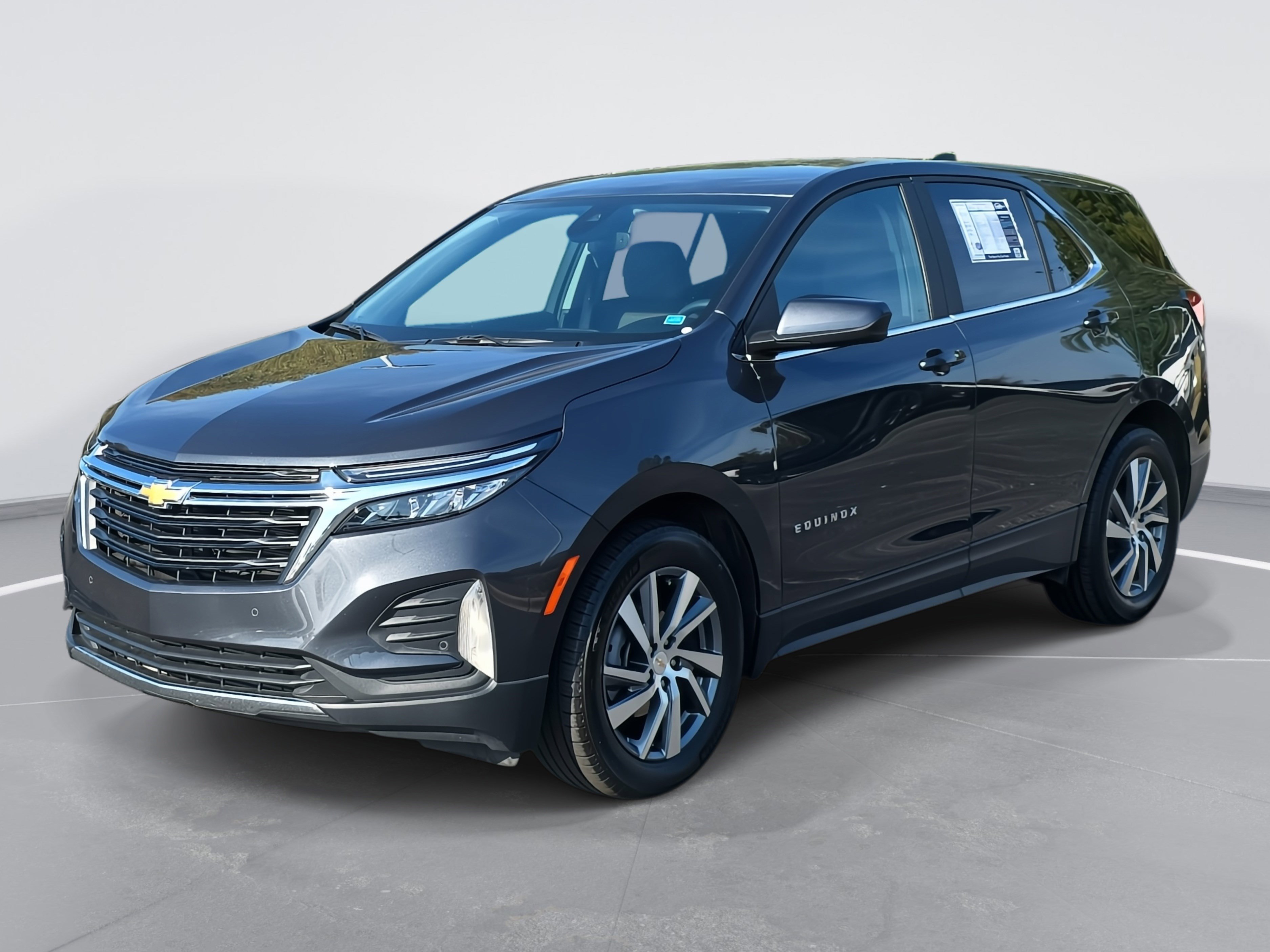 Used 2023 Chevrolet Equinox LT