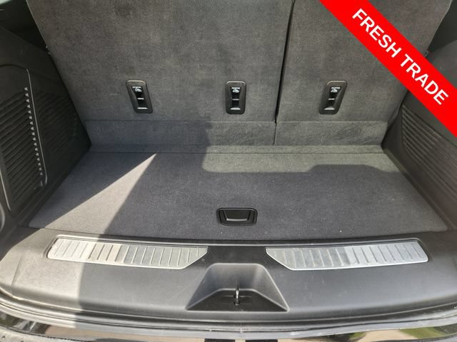 Used 2024 GMC Yukon AT4 w/ Technology Package AWD/4WD image 34