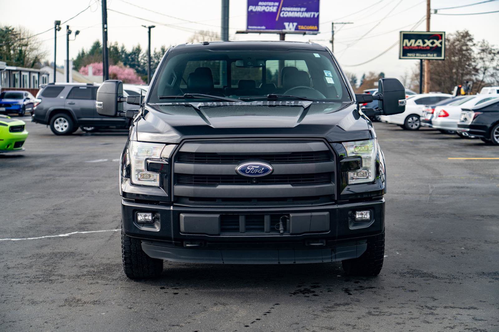 Used 2016 Ford F150 Lariat w/ Equipment Group 502A Luxury AWD/4WD image 3