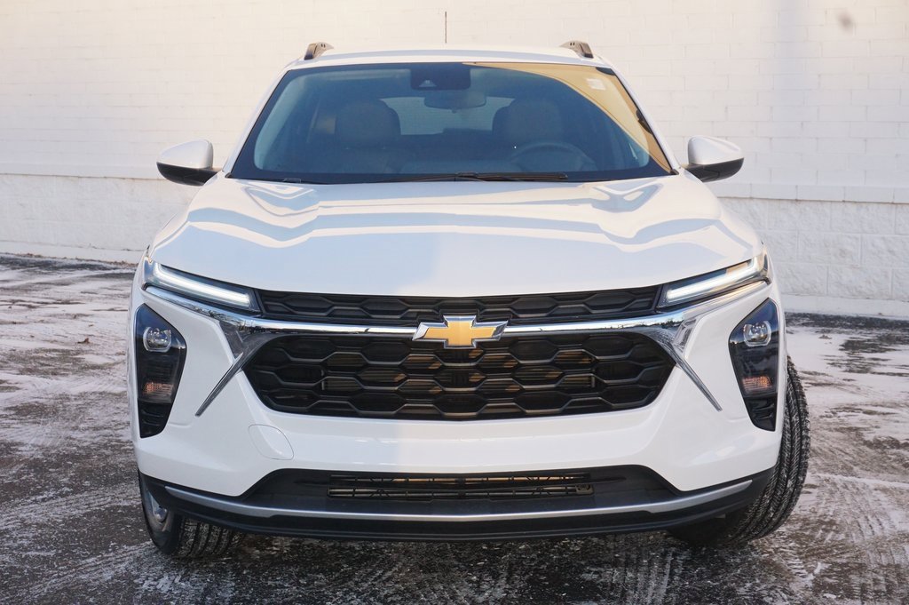 New 2026 Chevrolet Trax LT w/ Driver Confidence Package image 5