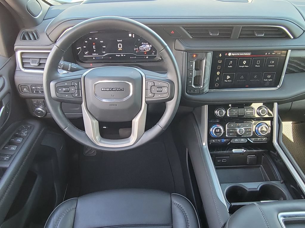 Used 2023 GMC Yukon Denali AWD/4WD image 11