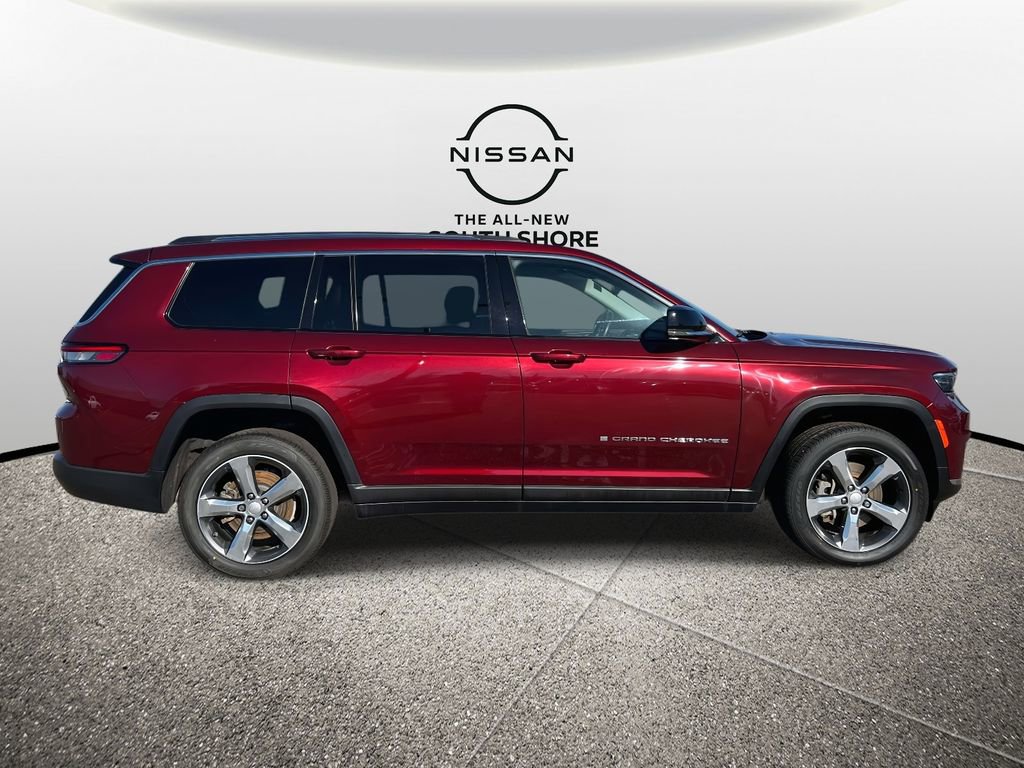 Used 2022 Jeep Grand Cherokee L Limited image 5