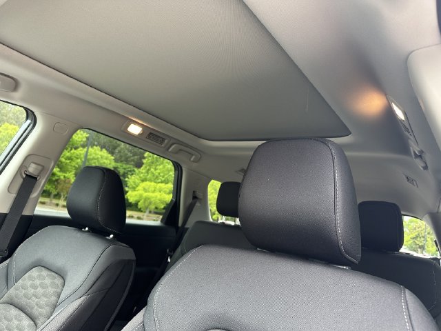 New 2026 Nissan Pathfinder SV w/ SV Premium Package AWD/4WD image 27