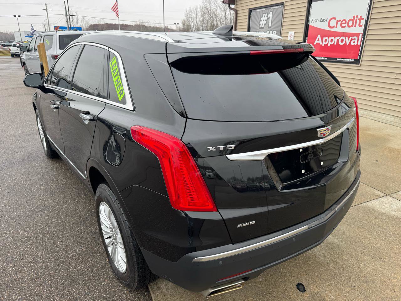Used 2019 Cadillac XT5 AWD image 7