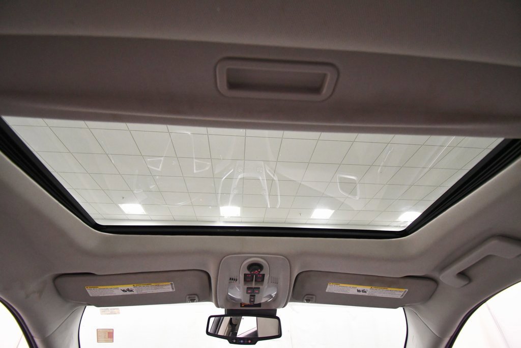 Used 2016 GMC Terrain SLT w/ Open Road Package image 16