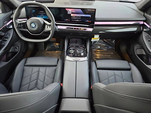Certified 2024 BMW i5 eDrive40i w/ Premium Package image 20