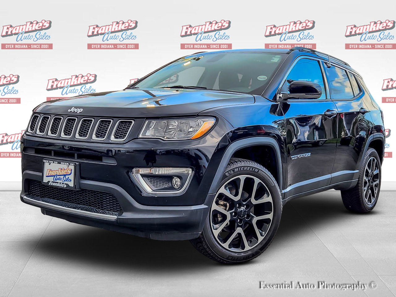 Used 2017 Jeep Compass Limited w/ Navigation Group
