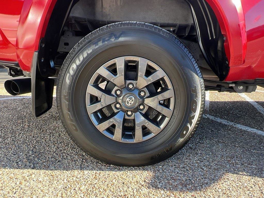 Used 2023 Toyota Tacoma SR5 image 6