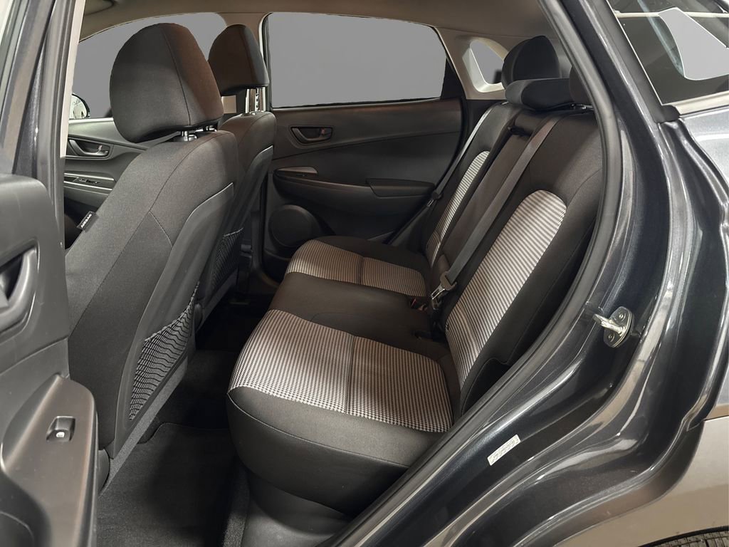 Used 2019 Hyundai Kona SE image 10