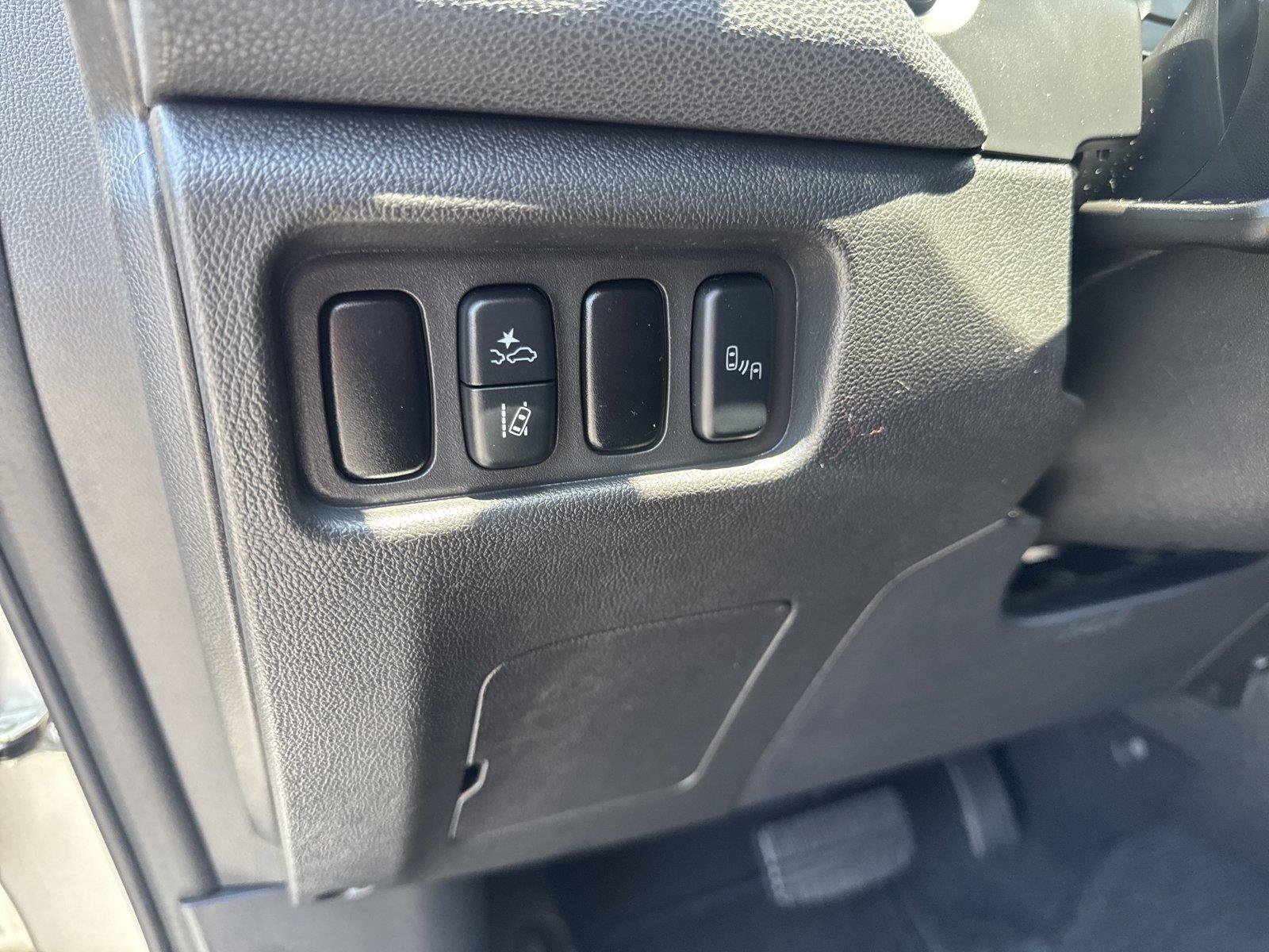 Used 2021 Mitsubishi Outlander Sport ES AWD/4WD image 19