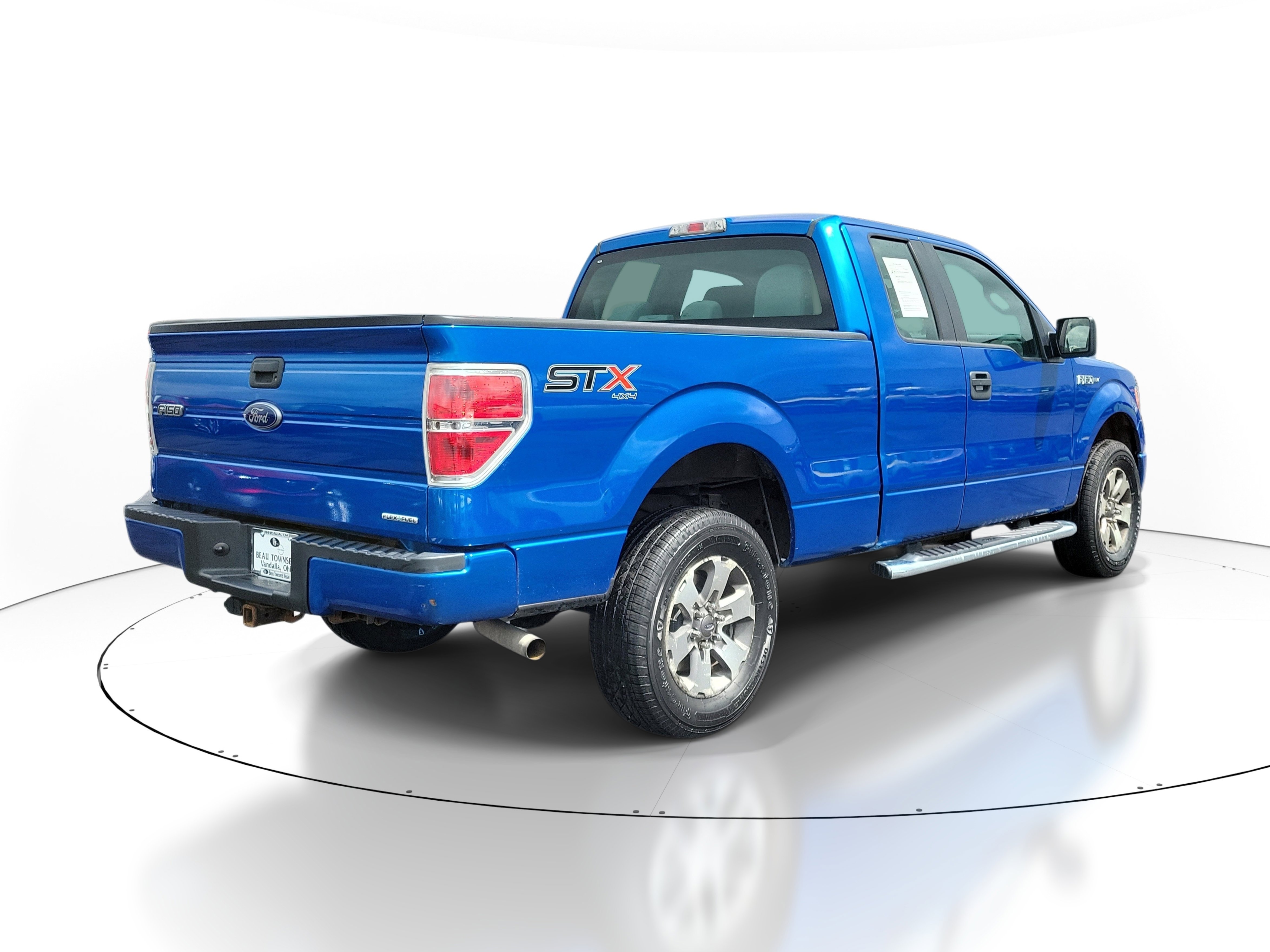 Used 2014 Ford F150 STX w/ Equipment Group 201A Mid AWD/4WD image 4
