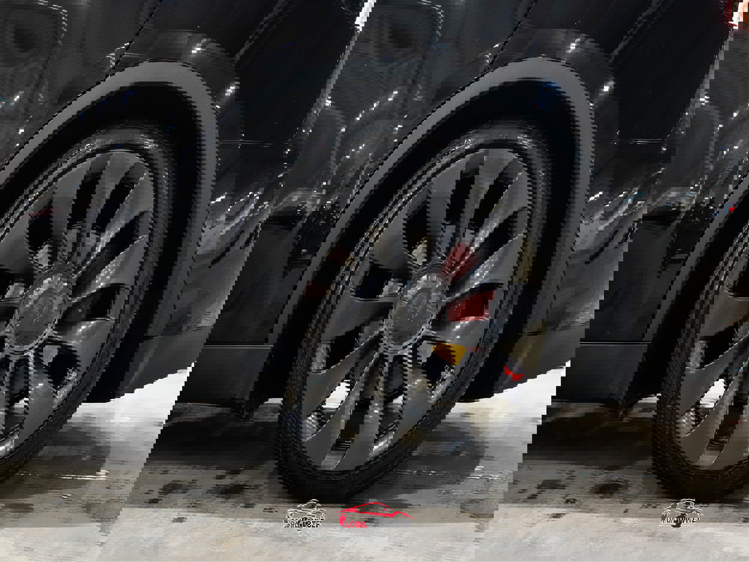 Used 2021 Tesla Model Y Performance image 12