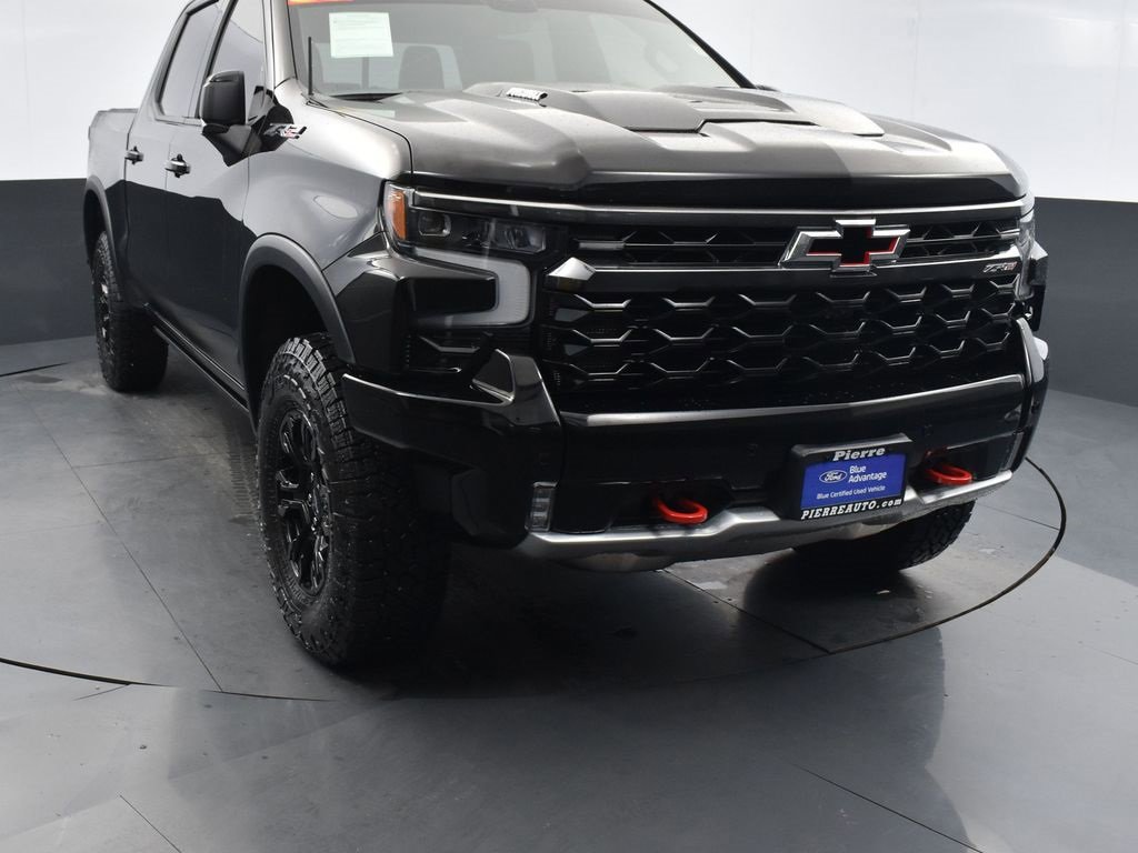 Used 2025 Chevrolet Silverado 1500 ZR2 w/ Technology Package image 19