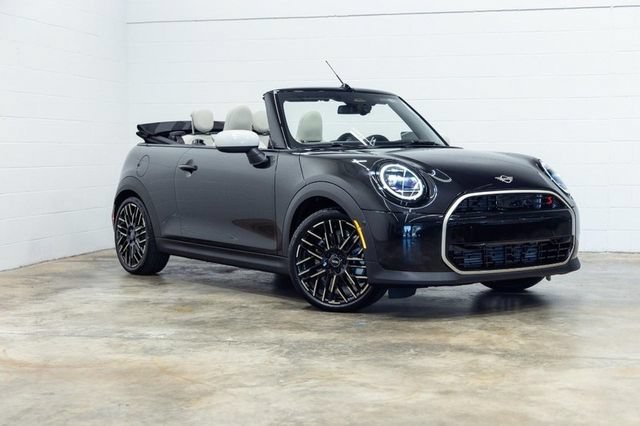 Used 2025 MINI Cooper S FWD image 4