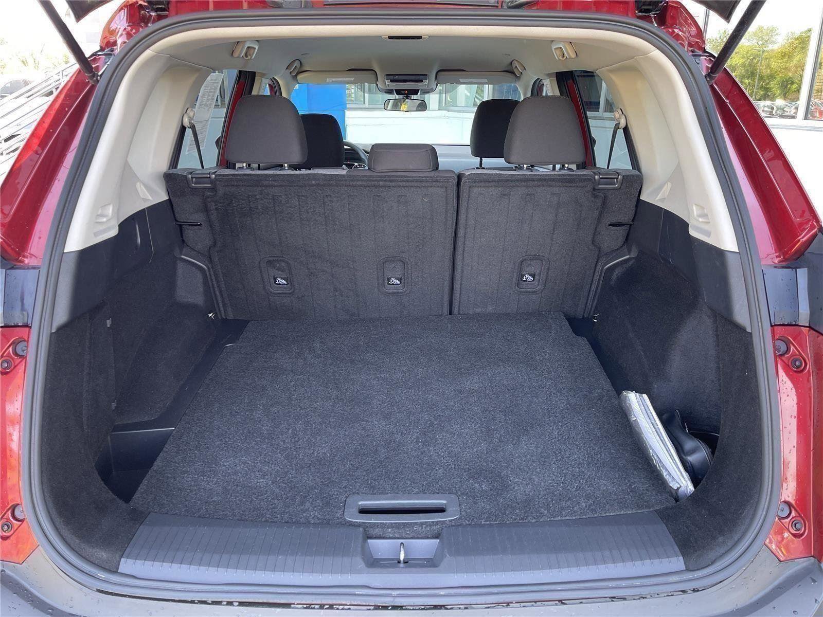 Used 2023 Nissan Rogue SV AWD/4WD image 37