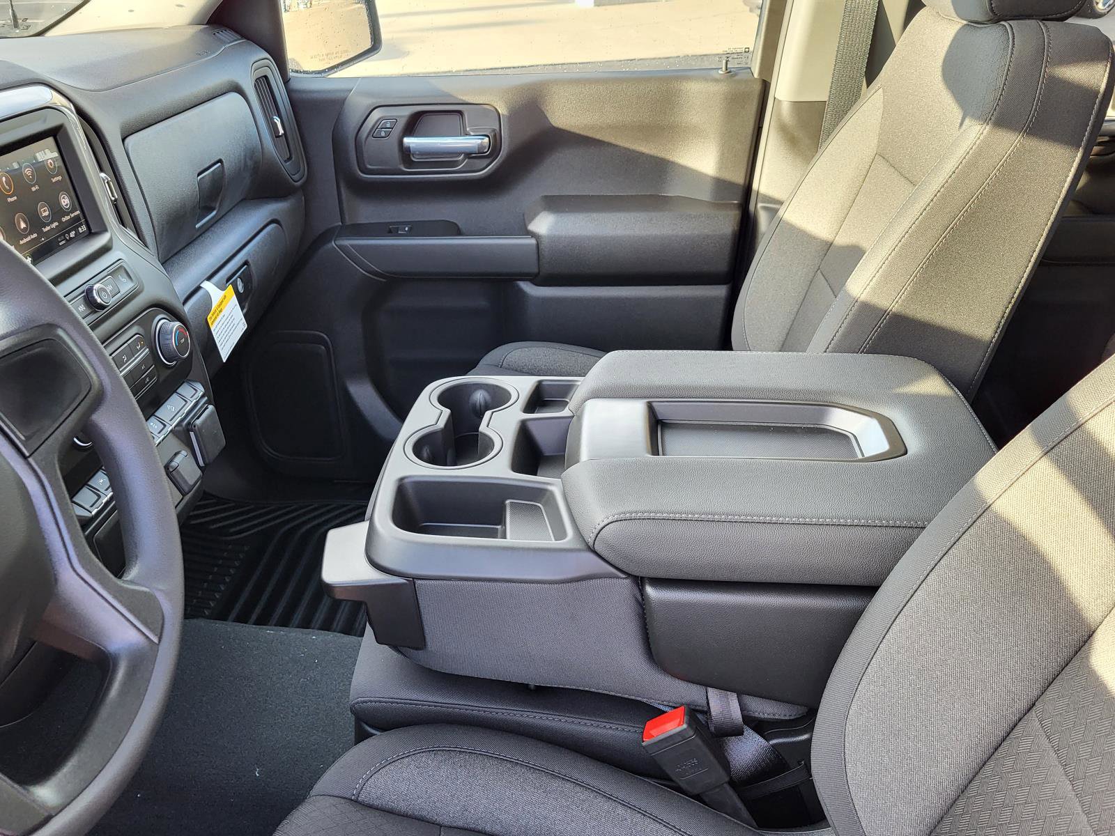 New 2026 Chevrolet Silverado 1500 Custom Trail Boss w/ LPO, Dark Essentials Package image 18