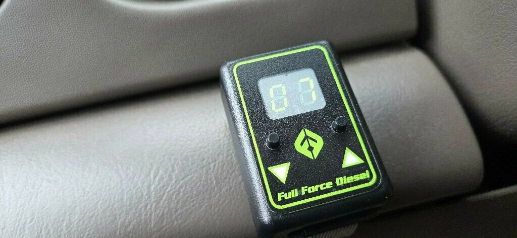 Used 2000 Ford Excursion Limited image 32