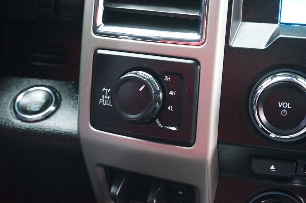 Used 2018 Ford F250 Lariat w/ Lariat Ultimate Package image 23