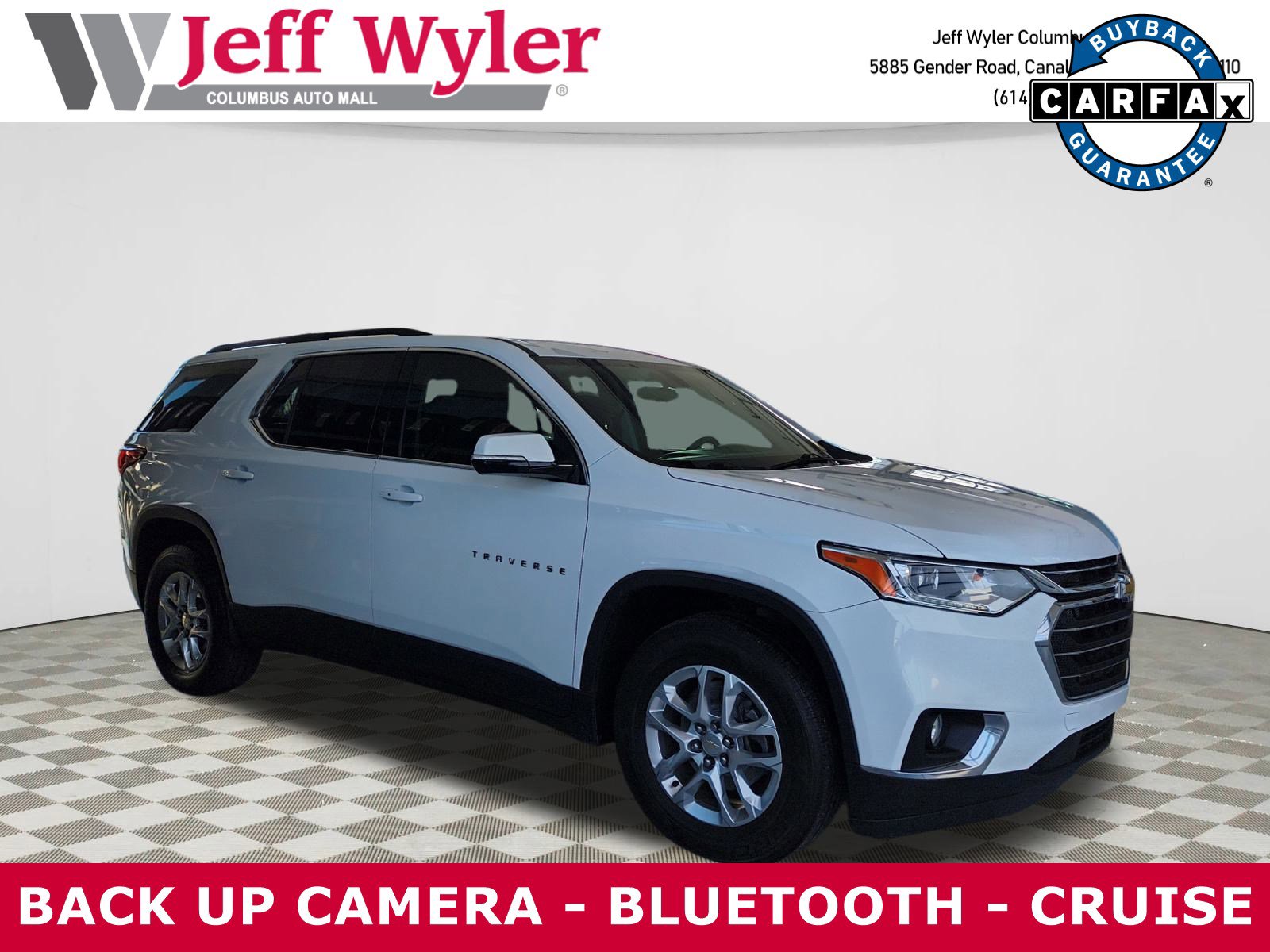 Used 2020 Chevrolet Traverse LT image 1