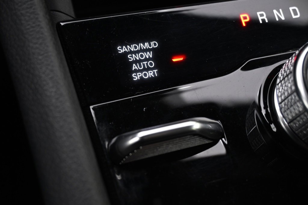 Used 2024 Jeep Grand Cherokee L Limited image 35