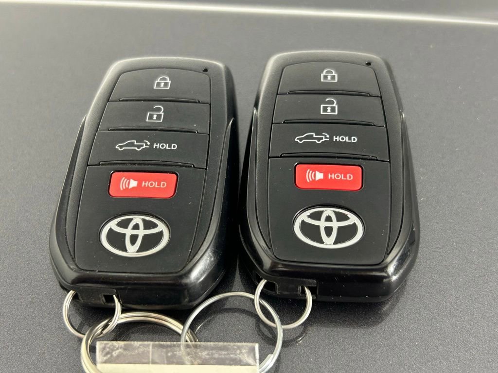 Used 2025 Toyota Tundra SR5 AWD/4WD image 34