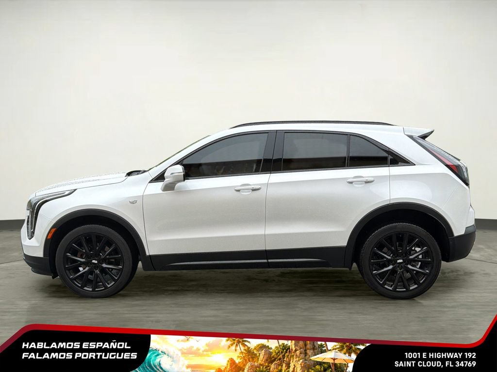 Certified 2022 Cadillac XT4 Sport w/ LPO, ONYX Package FWD image 3
