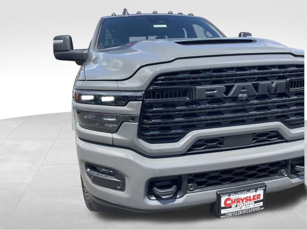 New 2026 RAM 2500 Limited AWD/4WD image 19